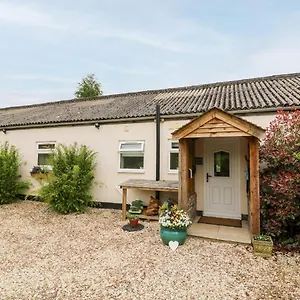  Holiday home Willow United Kingdom